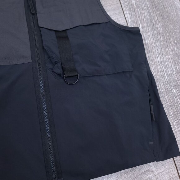 Nike Sportswear Vest Mens XL Black Tech Pack Full Zip Pocket Unlined Packable - Picture 4 of 8